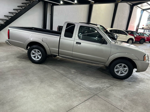 Nissan Frontier King Cab Xe 5vel 4x2 Mt