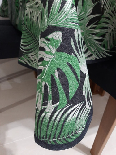 Imagem 4 de 6 de Toalha De Mesa 12 Lugares Retangular Jacquard Costela Preto