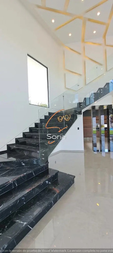 Magnífica Residencia En Lomas De Cocoyoc Morelos