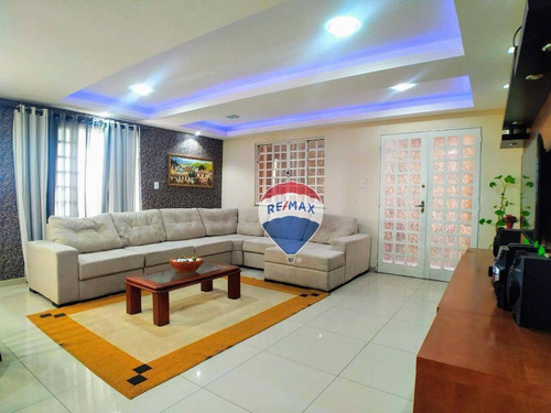 Imagem 2 de 23 de Casa Tríplex 4 Dormitórios 251m² No Bairro Padre Belizário - Ca0668