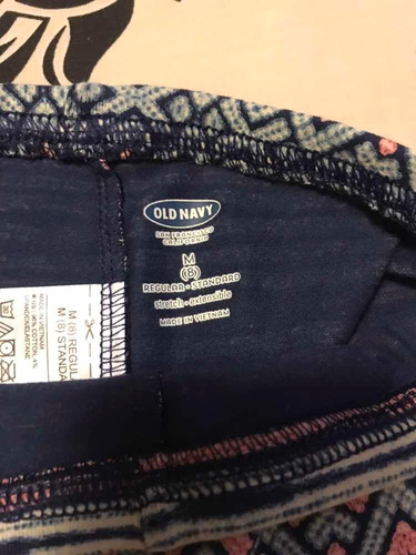 Imagen 2 de 2 de Old Navy Lycra Legging Niña Talla M 8