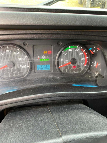 Imagem 6 de 13 de Ford Cargo 816