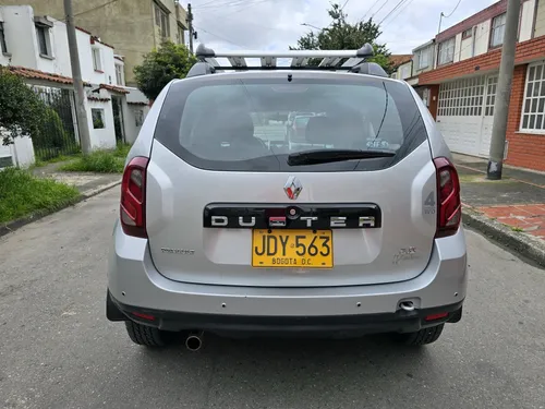 Renault Duster Expressión 2.0 4x4 MT 2017