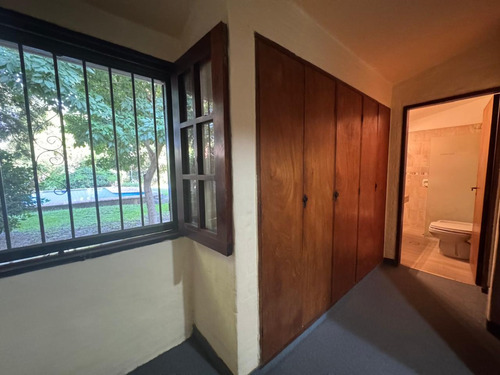 En Venta Hermosa Casa En Argüello, 3 Dorm. 2 Baños, Pileta