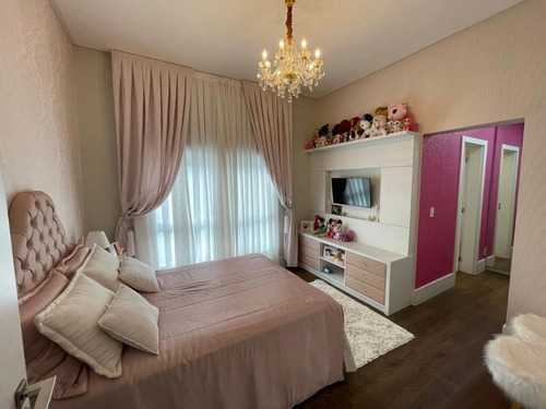Imagem 17 de 24 de Av. Das Arapongas, 1265 - Ariribá, Balneário Camboriú. Casa À Venda No Condomínio Haras Rio Do Ouro, 570m², 4 Suítes, Piscina,churrasqueira E 4 Vagas - Ca0669