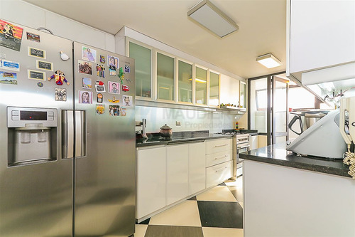 Departamento En Venta De 3 Dorm. En Las Condes