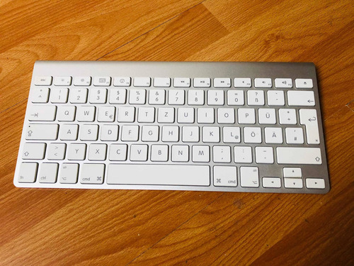 Teclado Inalámbrico Apple Original A1314 Keyboard Bluetooth
