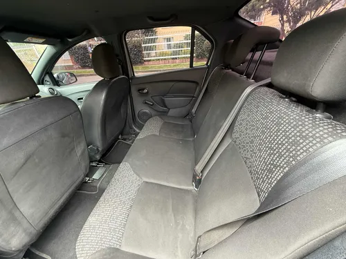 Renault Logan 1.6 Authentique