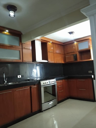 Imagen 2 de 9 de Alexauzuga Alquiler Apartamento Tipo Penthouse San Diego