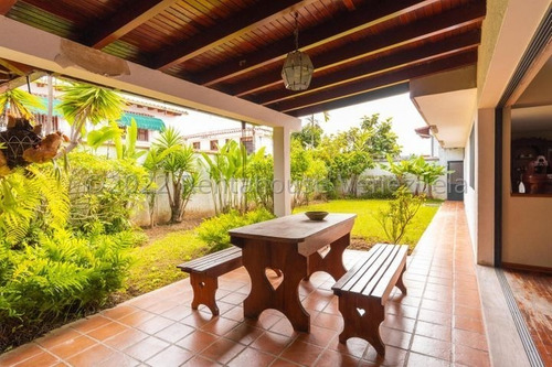 Imagen 12 de 14 de Casa En Venta En Los Samanes 22-16254 Jr