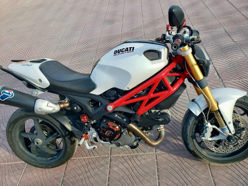 Ducati Monster 1100s