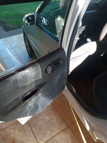 Chevrolet Corsa 1999 1.6 Gls 99.5 5p
