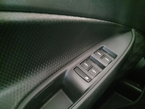 Chevrolet Onix Plus 1.2