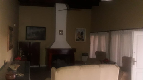 Imagen 8 de 15 de Campo Pergamino Casa/piscina/capilla 400 Mtrs Autopt Facilid