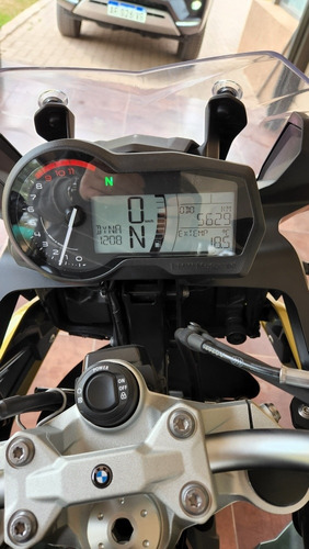 Imagen 2 de 10 de Bmw F Gs750 Escape Akrapovic