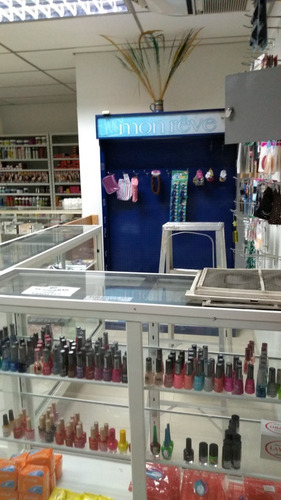 Imagen 2 de 7 de Aracelis Rodriguez - Local Comercial En C.c. Paseo Las Industrias, Atl-37