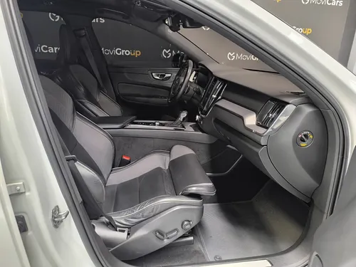 Volvo XC60 2.0 T5 Awd R-design