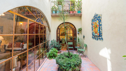 Casa En Renta, Con Terrazas Y Vistas A Una Cuadra Del Centro Histórico De San Miguel De Allende