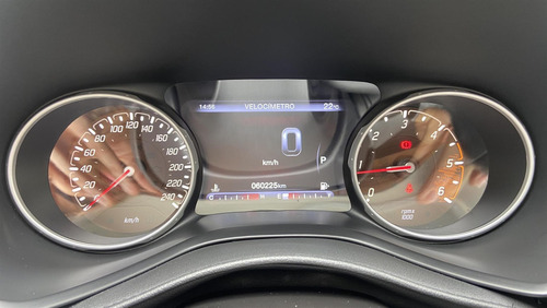 Imagem 9 de 11 de Fiat Toro Vulcano Diesel 4x4 Blindada