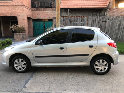 Peugeot 207 1.4 Active 2012. Muy Bueno