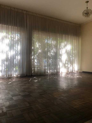 Imagem 3 de 6 de Aluguel De Casas / Padrão Na Cidade De Araraquara 10155