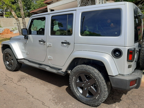 Imagem 2 de 8 de Jeep Wrangler 2011 3.8 Unlimited Sahara Aut 4p