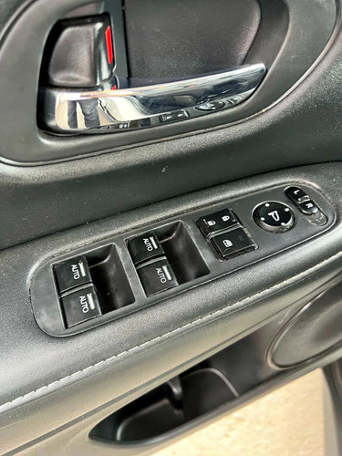 Honda HR-V 1.8 16V FLEX EX 4P AUTOMÁTICO
