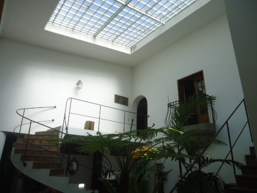 Quinta En Las Marias (el Hatillo), Con Gimnasio, Hermosas Areas Verdes