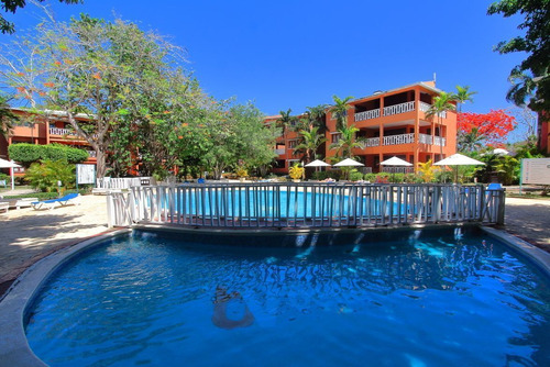 Apartamento Remodelado Y Amueblado A Pasos De La Playa En Boca Chica