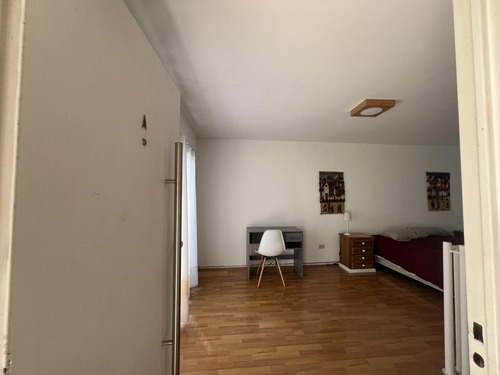 Loft De Dos Ambientes A Metros De Belgrano R Con Cochera.