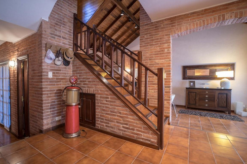 Imagen 16 de 18 de Casa En Venta - 4 Ambientes - Zona Golf - Pinamar