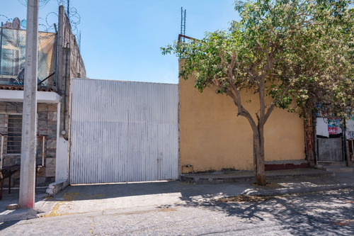 Bodega En Venta En Zapopan (dentro De Amg)