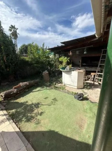 Casa En Venta - 2 Dormitorios 1 Baño - 250mts2 - Temperley