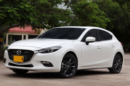 Mazda 3 Sport Grand Touring 2019
