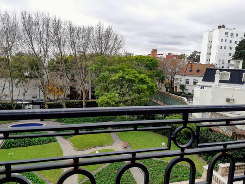 Imagen 9 de 27 de Torre Grand Bourg Impecable Con 2 Cocheras En Palermo Chico.