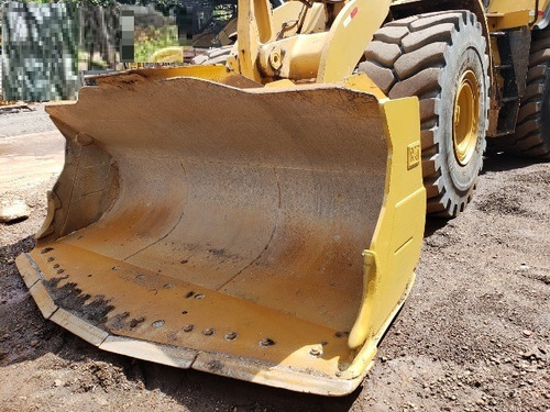 Pá Carregadeira Caterpillar 966 L An0 2017