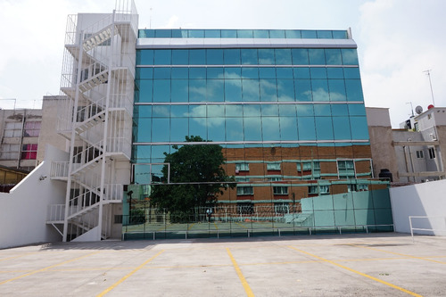 Imagen 1 de 9 de Oficinas Ubicadisimas En Santa Maria La Ribera