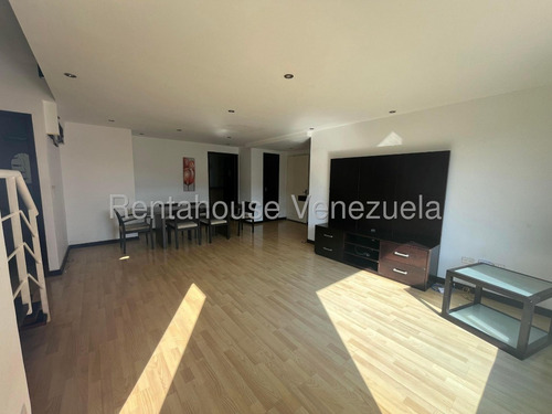 Estupendo Y Amplio Apartamento En Alquiler Con Inmejorable Ubicación Escampadero