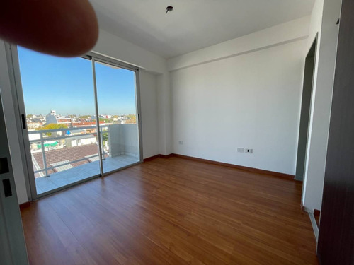 Venta Departamento 2 Ambientes Liniers