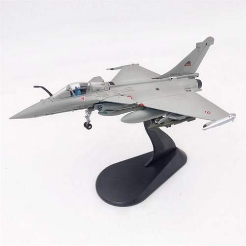 Modelo De Avión A Escala 1:100, Modelo De Avión De Ataque
