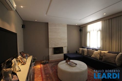 Casa Em Condomínio - Tamboré - Sp - 517012