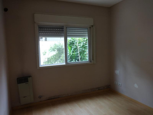 Imagen 7 de 10 de Departamento 2 Ambientes Con Cochera Y Patio En Florida Belgrano-en Venta