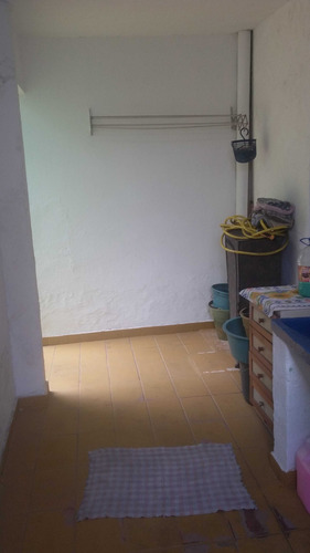 Casas Comerciais- 50 Metros Do Metrô Artur Alvim - 714