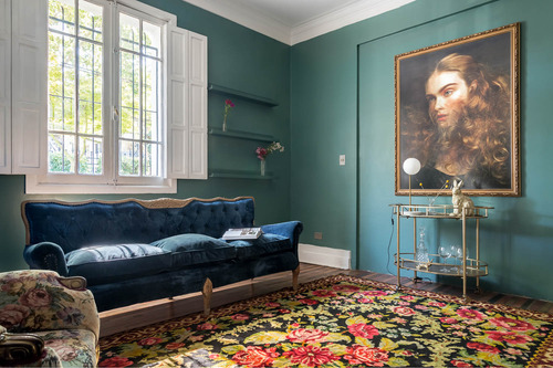 Casona Clásica Remodelada Con Amplio Estudio Y Espacios