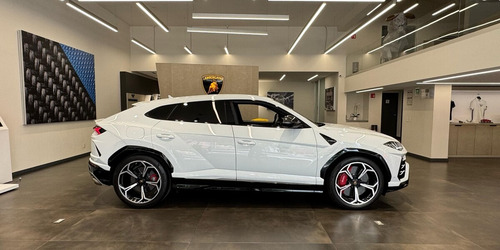 Lamborghini Urus 4.0 V8 S At
