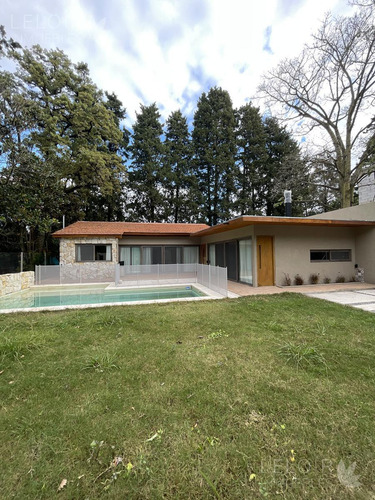 Casa En Venta 3 Dormitorios En Parque Leloir