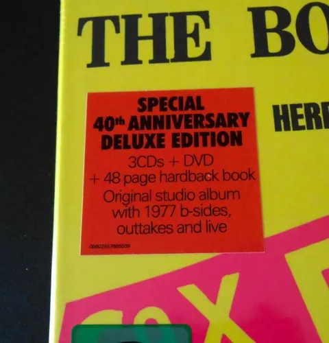 Box Set Sex Pistols Never Mind The Bollocks Deluxe Edition