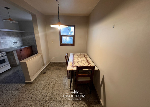 Belgrano 3379-excelente Chalet De Estilo De 4 Amb. Para Vivienda O Uso Comercial