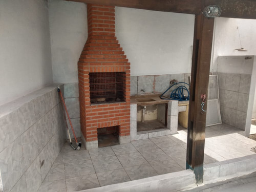 Imagem 16 de 26 de Casa Próximo À Comércios Com Área De Lazer, Piscina E Churrasqueira, No Balneário Gaivota Em Itanhaém, À 1.800 Metros Do Mar