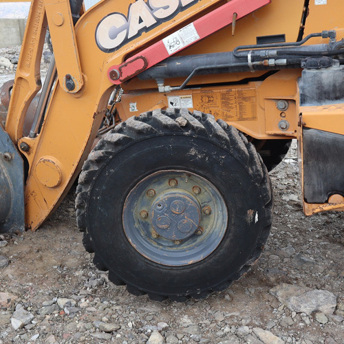 Retroexcavadora Case 580 N 2014